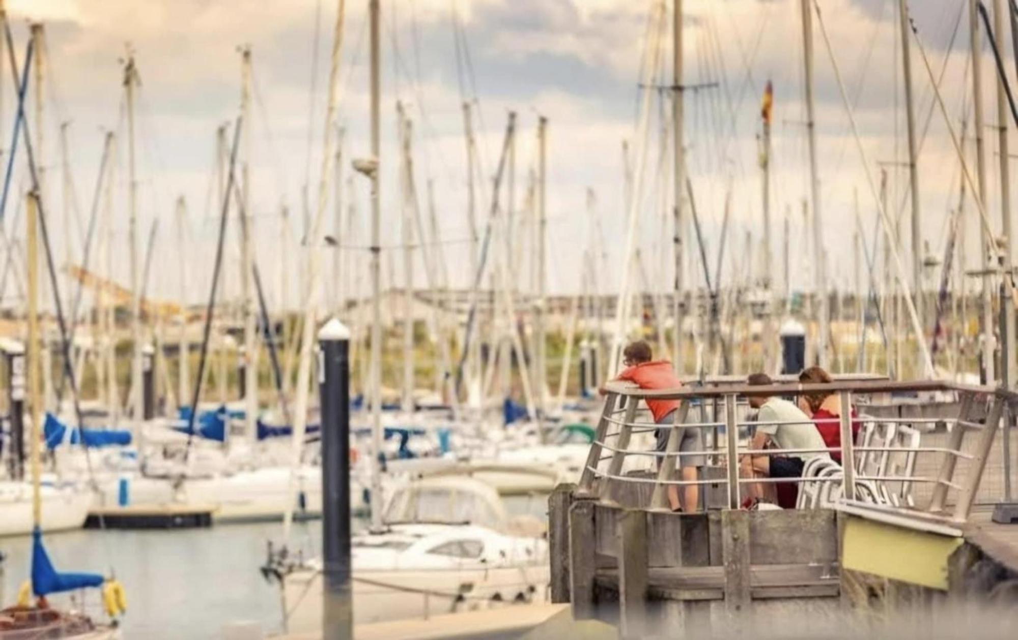 Villa Creole 0308 Luxe Appartement Met Verwarmd Zwembad Nieuwpoort Jachthaven ภายนอก รูปภาพ